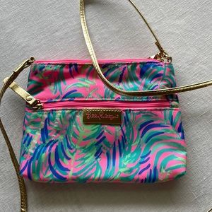 Lilly Pulitzer Shoulder Bag Palm Print with Gold Metalic Trim